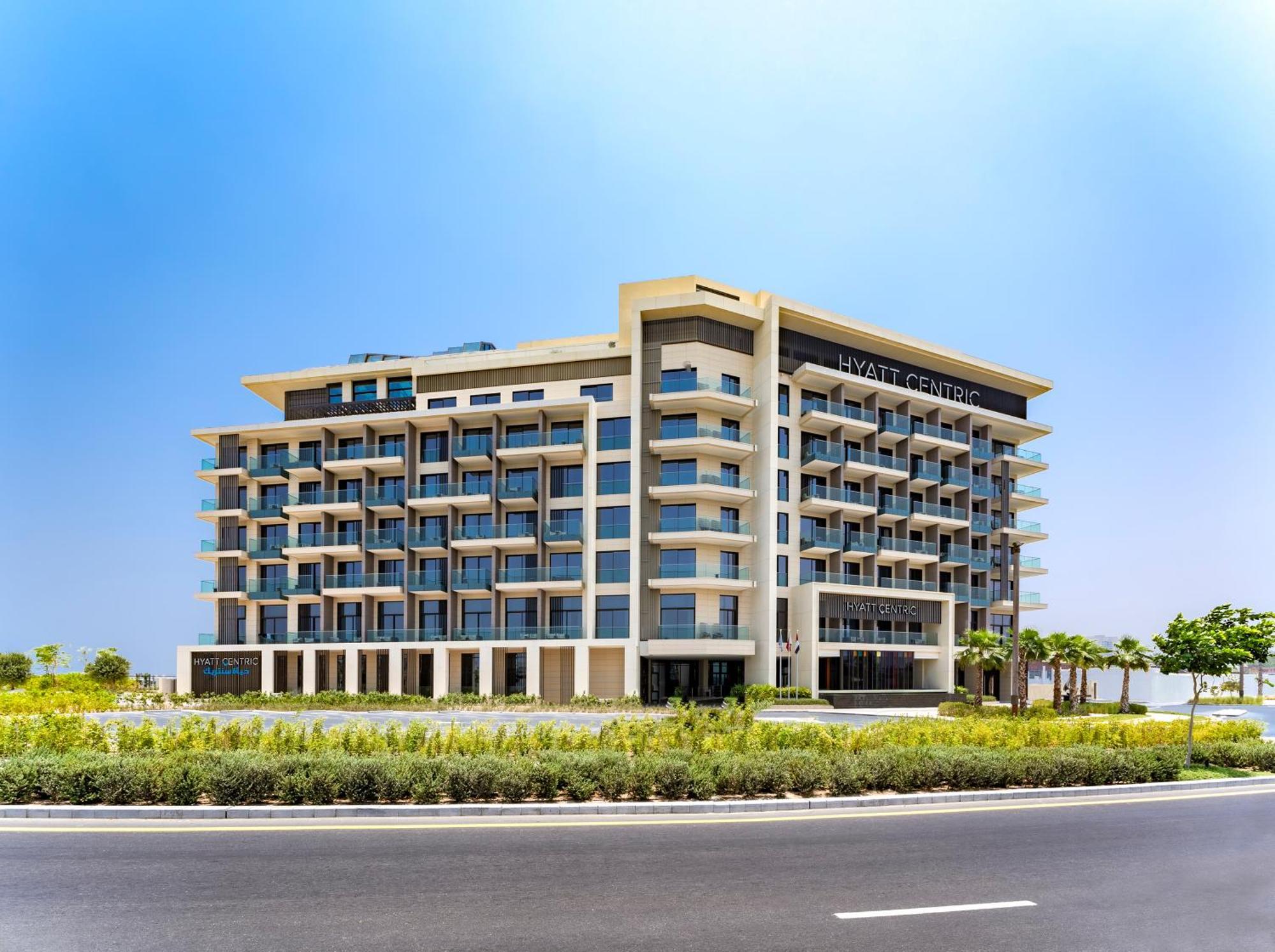 Hyatt Centric Jumeirah Dubai Exteriör bild The Cove Rotana
